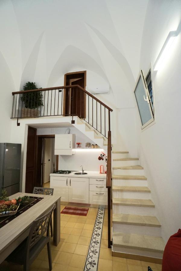 Arete Apartments Лече Екстериор снимка